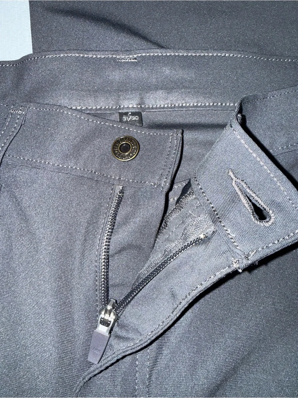 Levi’s 511 Slim Tech Movement Pants, Charcoal Gray, Size 31x30 - Picture 7 of 14